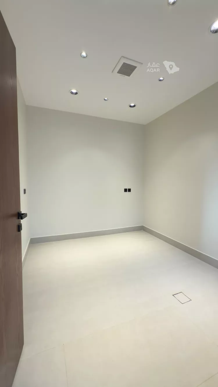 Floor for Sale in Riyadh As Suwaidi Al Gharabi 13