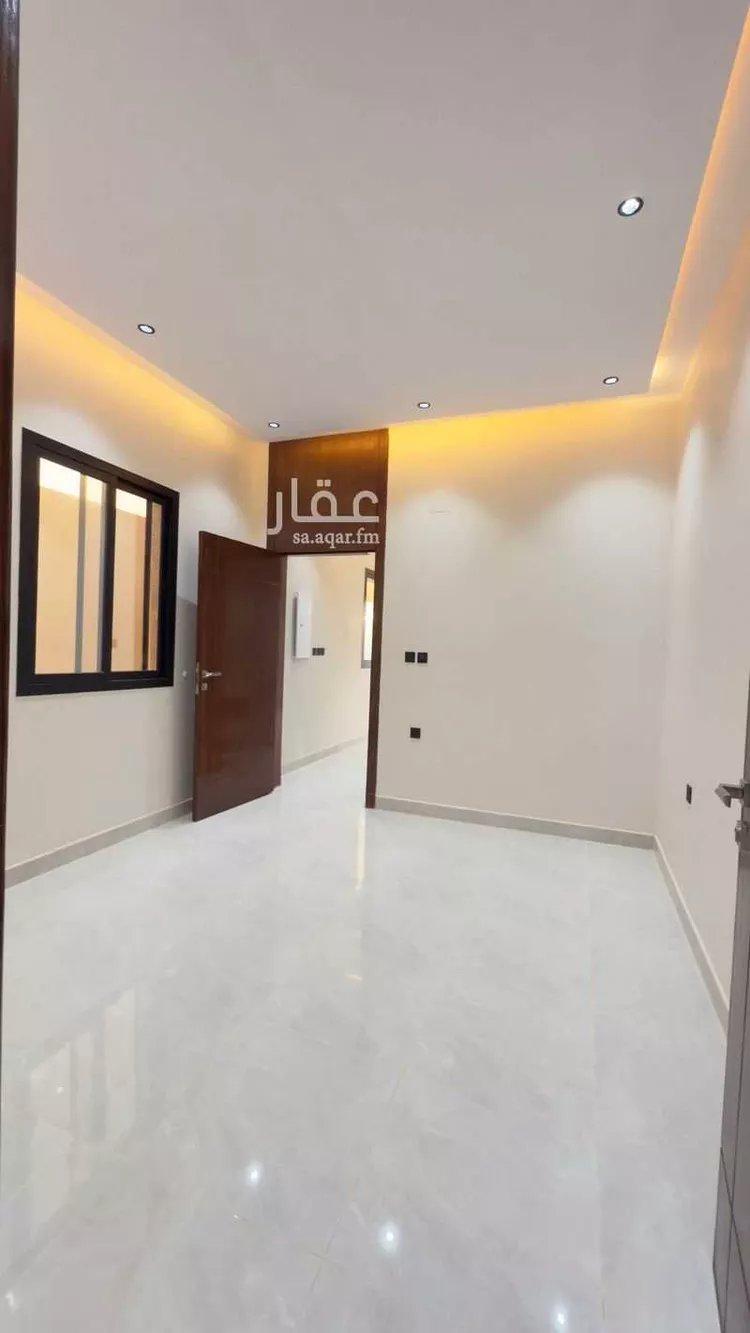 دور للبيع في شارع وادي الزرقاء, حي ديراب, مدينة الرياض, منطقة الرياض 9