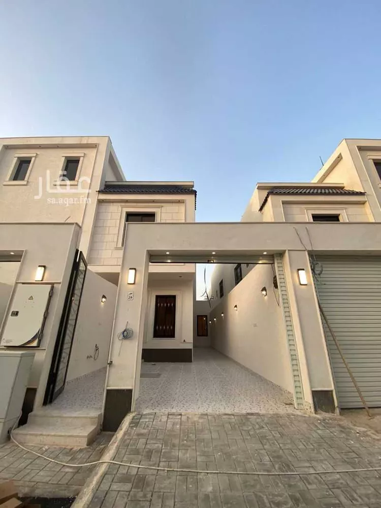 دور للبيع في شارع أبي ذر الحنفي, حي بدر, مدينة الرياض, منطقة الرياض صورة 3