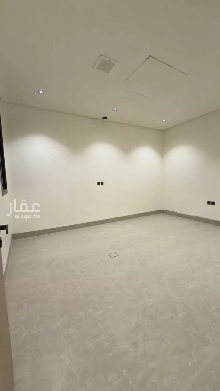 Floor for Sale in Riyadh As Suwaidi Al Gharabi 11