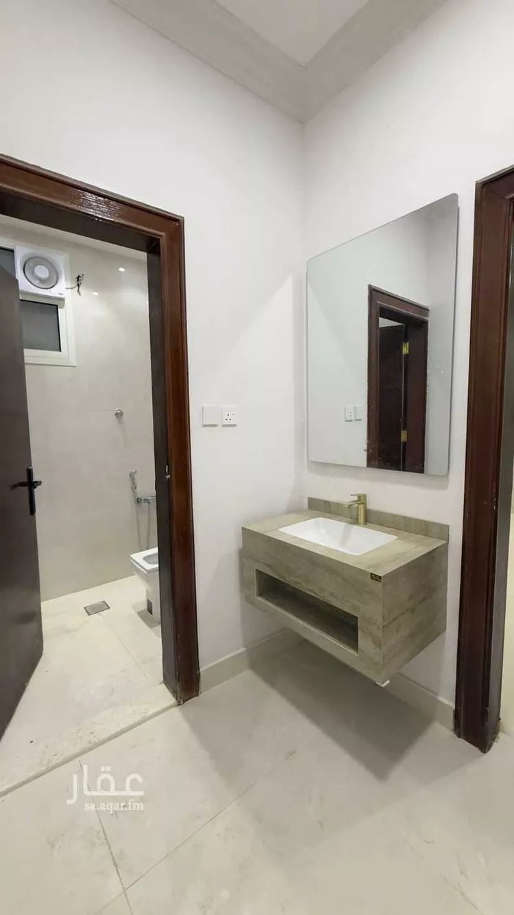 فيلا للبيع في شارع عامر الانصاري, حي الزهرة, مدينة الرياض, منطقة الرياض 6