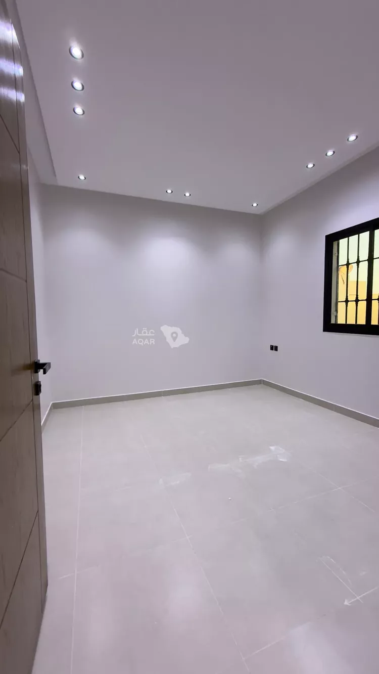 Floor for Sale in Riyadh Az Zahrah صورة 3