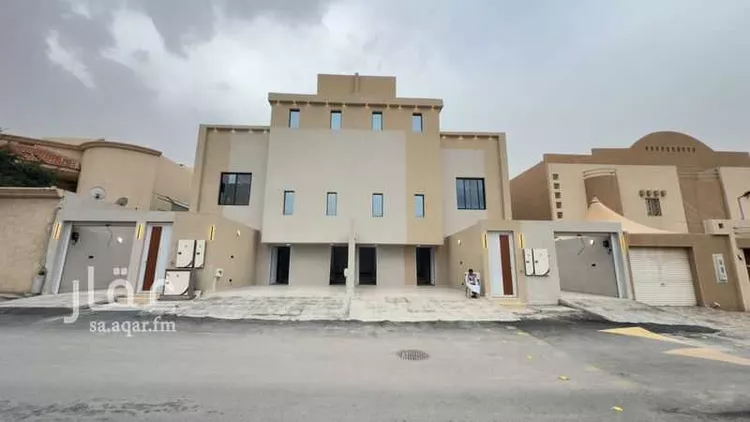 دور للبيع في شارع أحمد بن , حي الحزم, مدينة الرياض, منطقة الرياض صورة 3