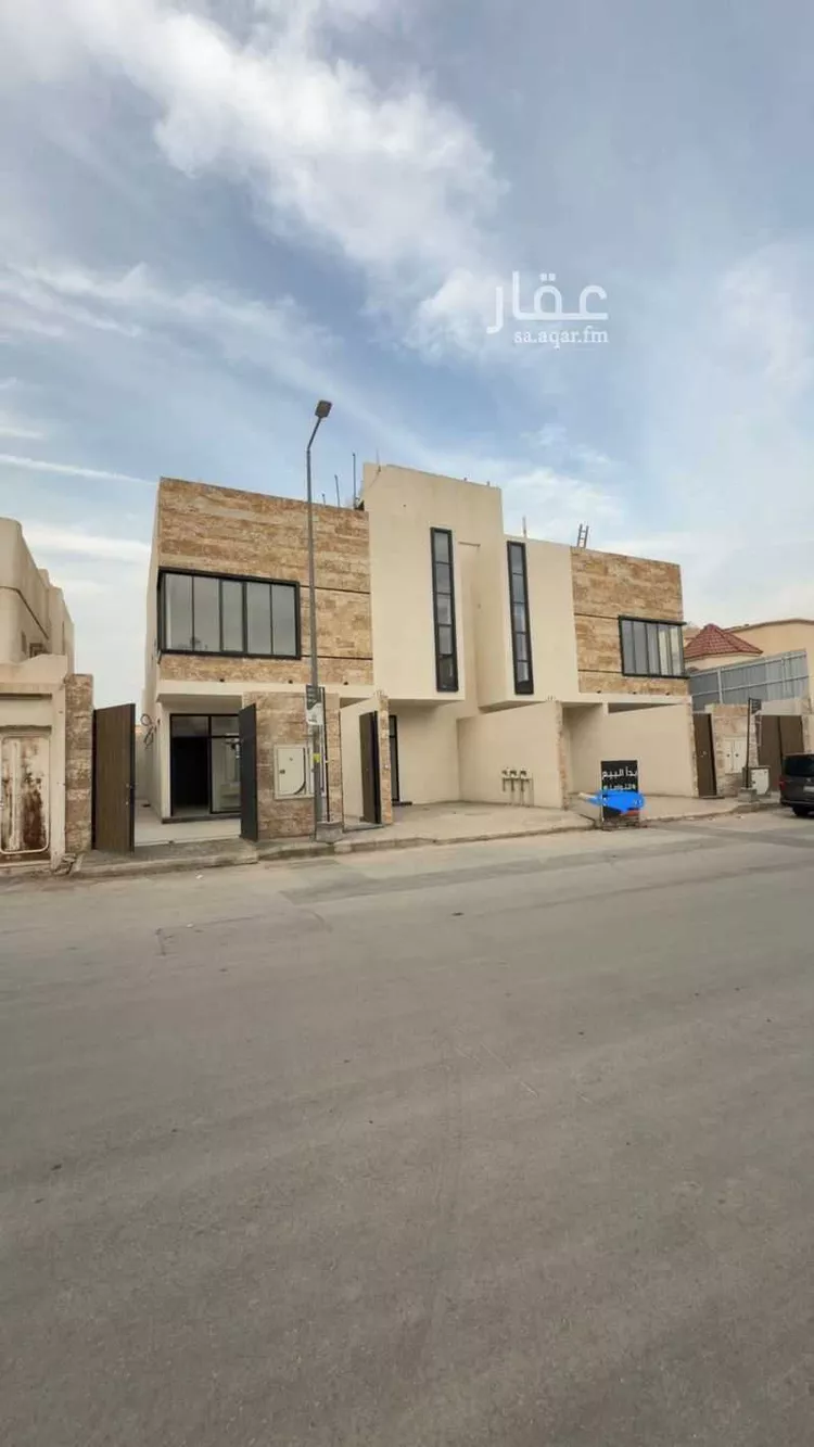 Floor for Sale in Riyadh Dhahrat Al Badi'ah