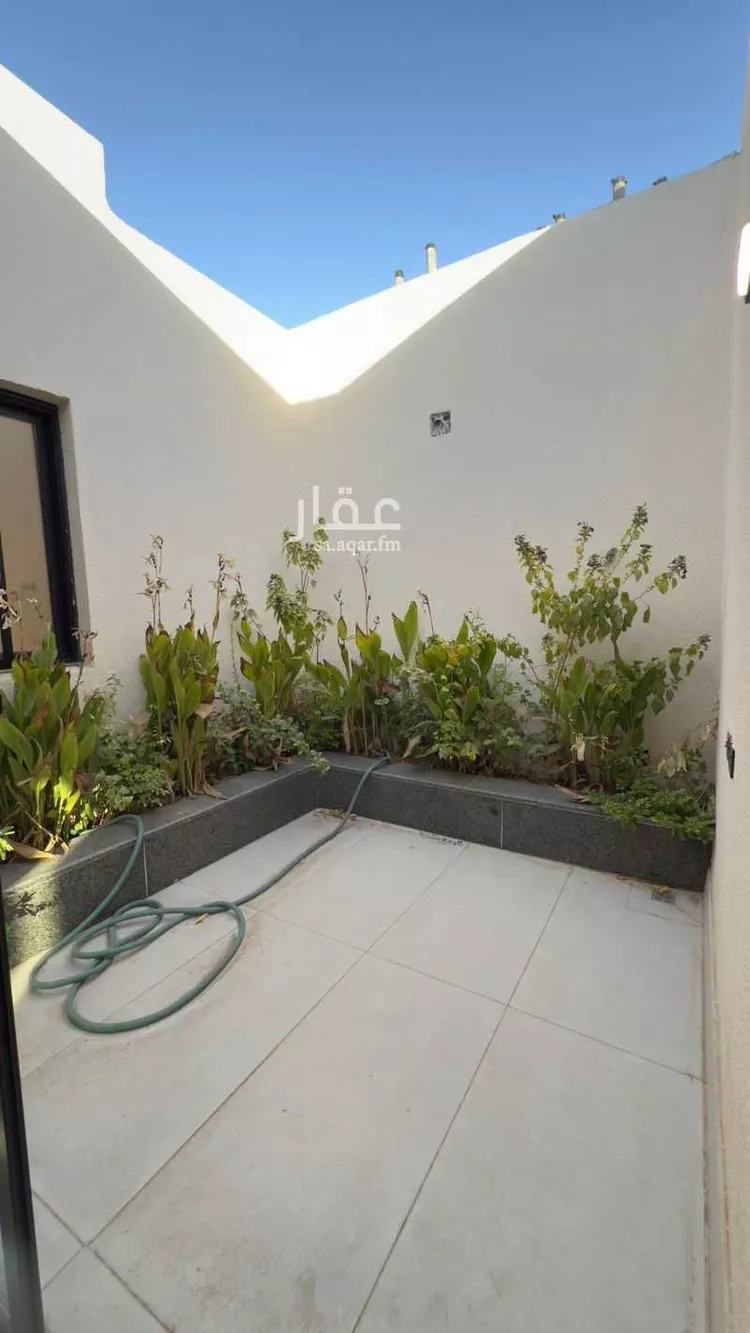 شقة للبيع في شارع أبي شجاع اللوزي, حي السويدي الغربي, مدينة الرياض, منطقة الرياض صورة 3