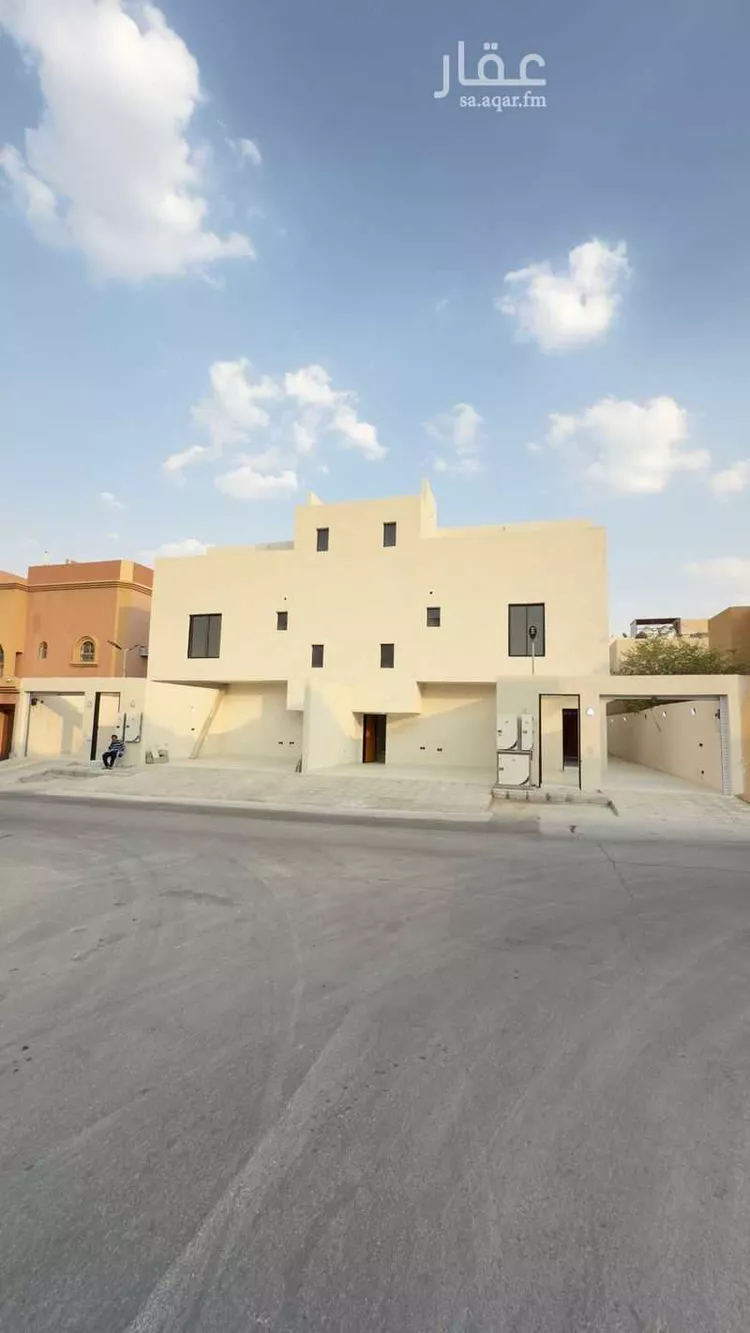 Floor for Sale in Riyadh As Suwaidi Al Gharabi