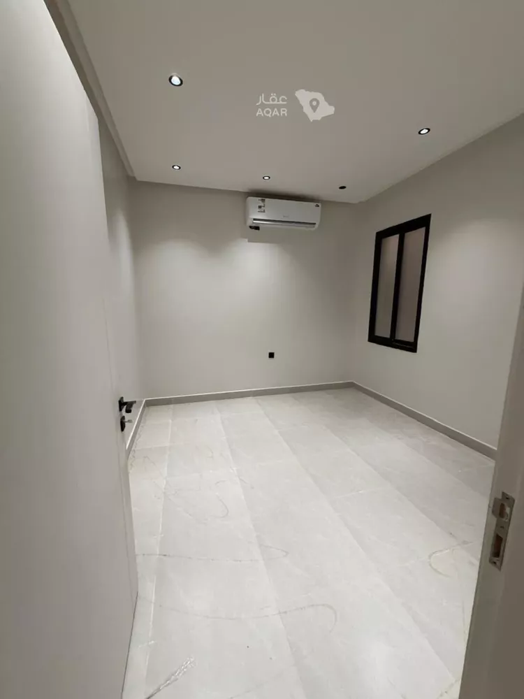 دور للبيع في شارع الماس, حي بدر, مدينة الرياض, منطقة الرياض 8