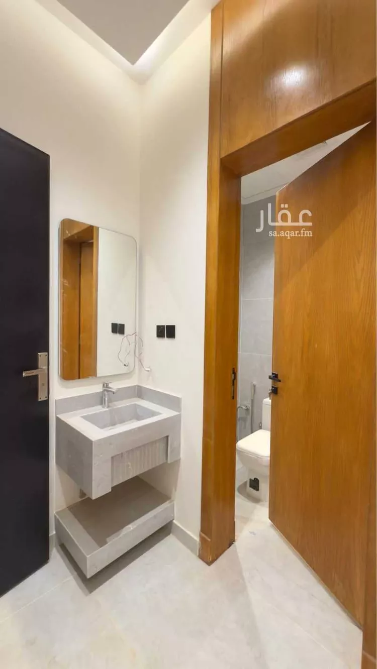 دور للبيع في شارع الحناء, حي ديراب, مدينة الرياض, منطقة الرياض 8