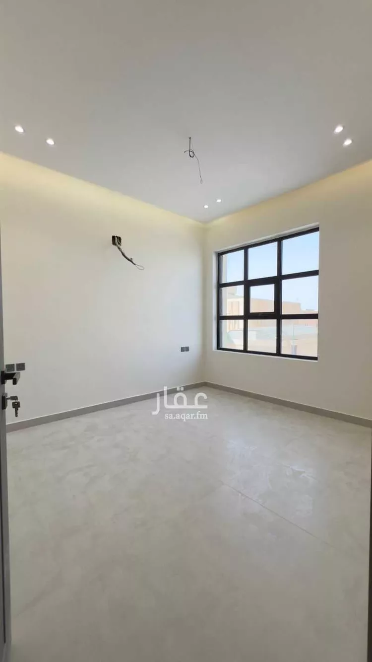 دور للبيع في شارع شيبان بن محرز, حي الزهرة, مدينة الرياض, منطقة الرياض صورة 3