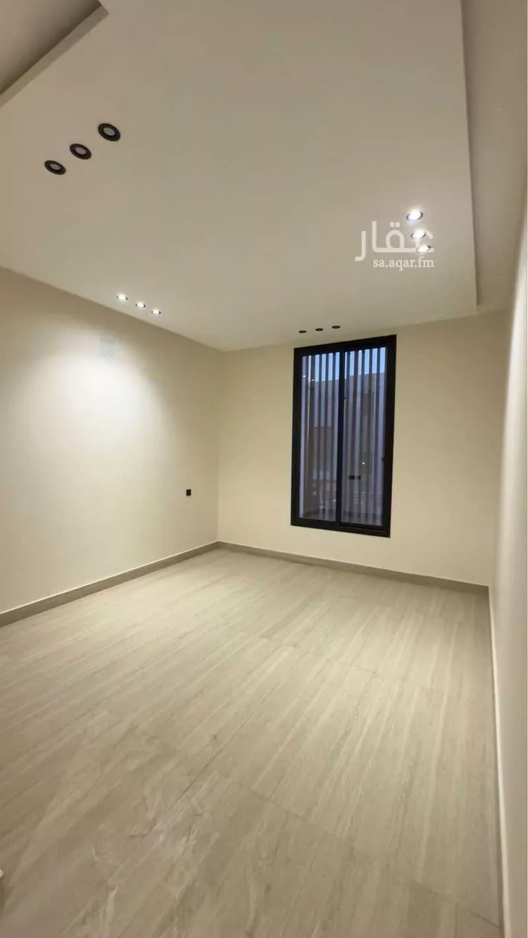 Floor for Sale in Riyadh Dirab 11