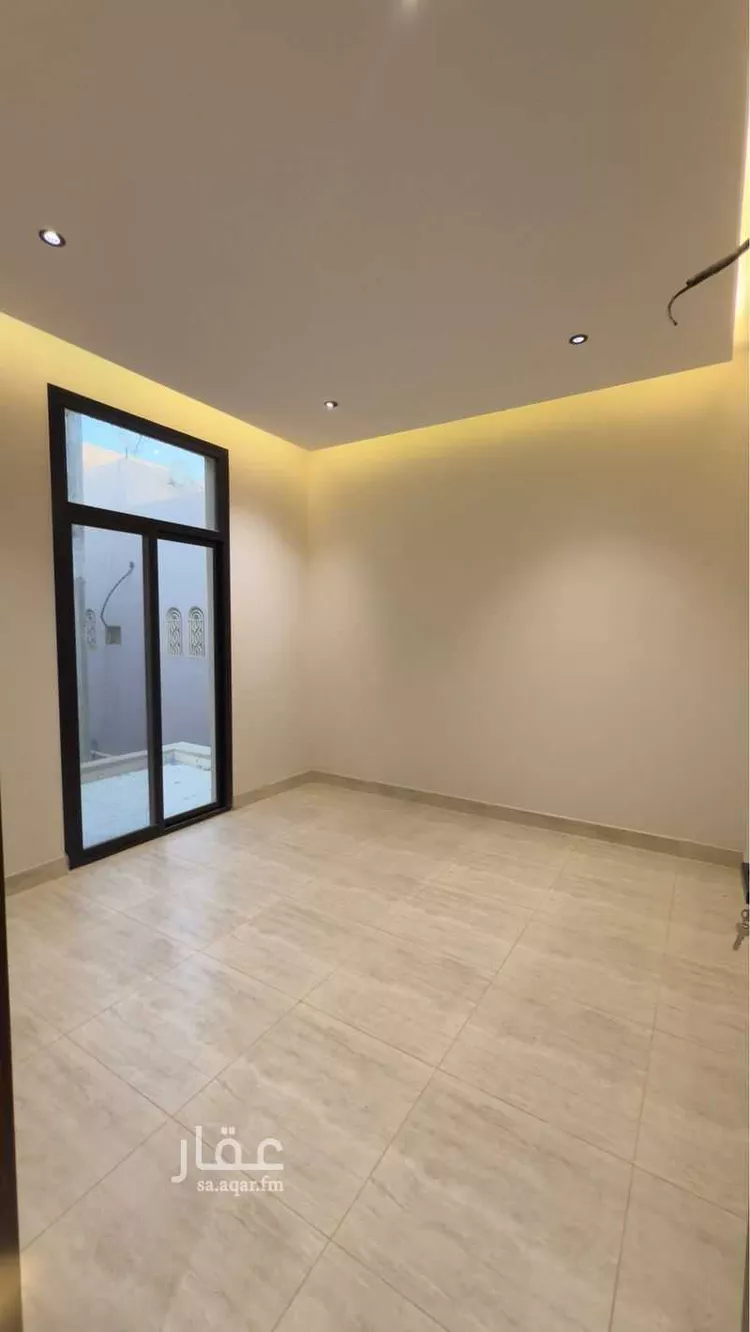 دور للبيع في شارع القرعاء, حي الزهرة, مدينة الرياض, منطقة الرياض صورة 3