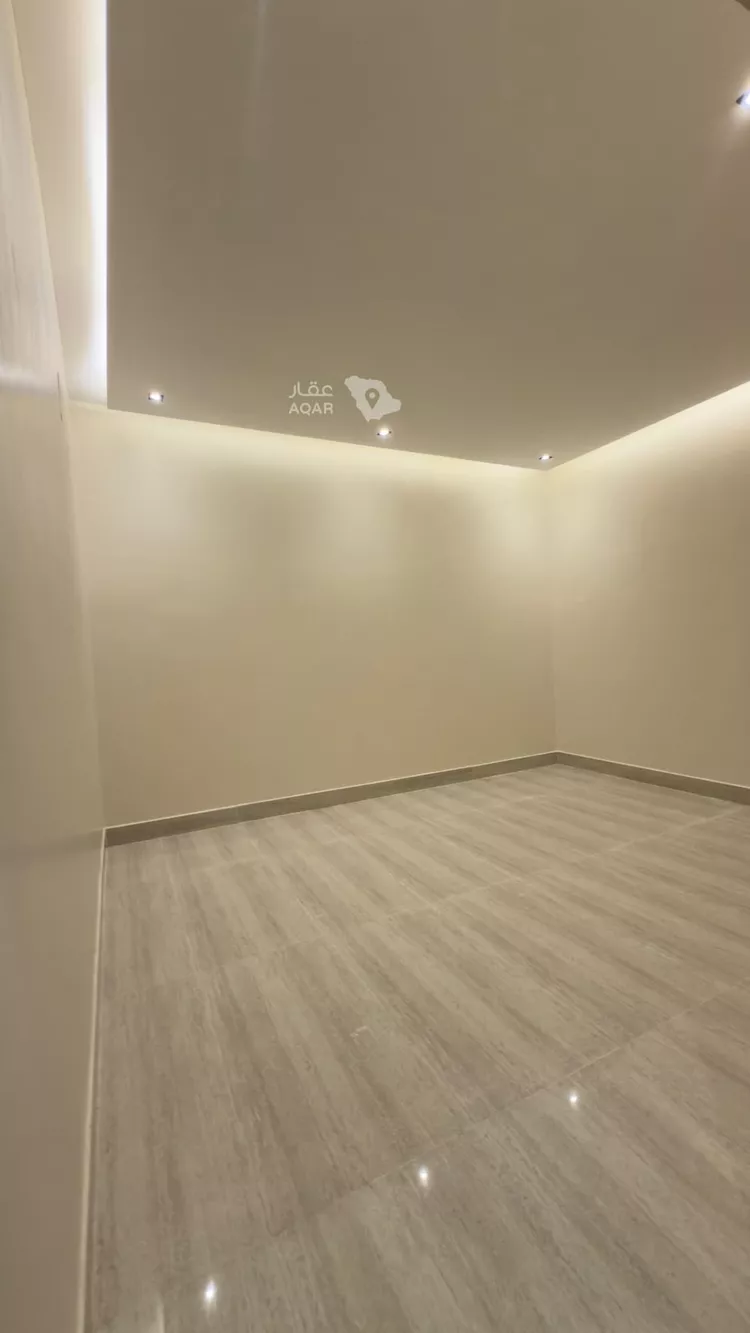 Floor for Sale in Riyadh Al Hazm 6