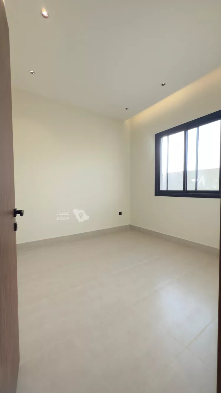 Floor for Sale in Riyadh As Suwaidi Al Gharabi 4
