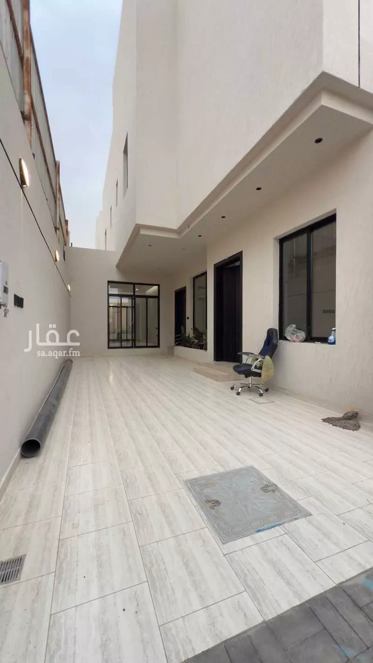 فيلا للبيع في شارع النابغه, حي الزهرة, مدينة الرياض, منطقة الرياض صورة 3