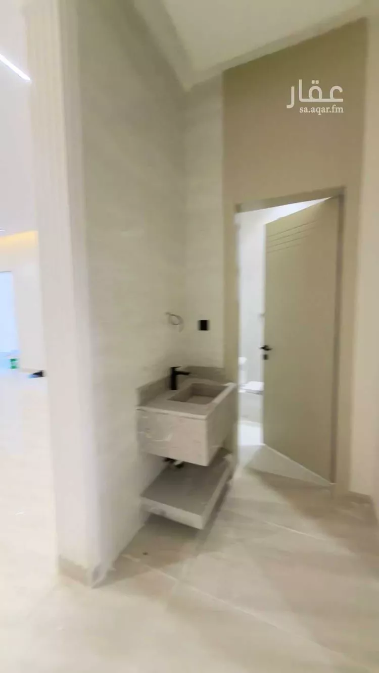 دور للبيع في شارع عبدالرحمن الدمشقي, حي بدر, مدينة الرياض, منطقة الرياض صورة 4