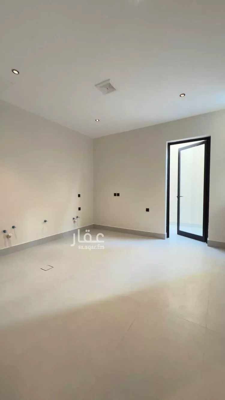دور للبيع في شارع سهيل بن السمط, حي السويدي الغربي, مدينة الرياض, منطقة الرياض 17