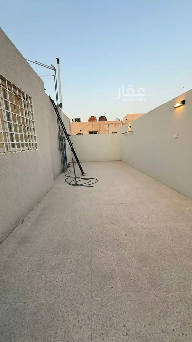 فيلا للبيع في شارع عامر الانصاري, حي الزهرة, مدينة الرياض, منطقة الرياض 14