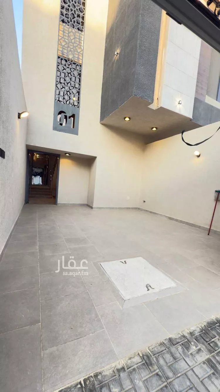 دور للبيع في شارع الزرقاء , حي ديراب, مدينة الرياض, منطقة الرياض 9