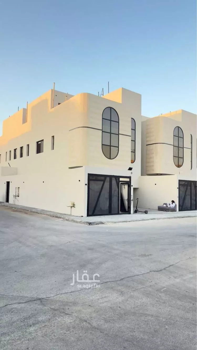 دور للبيع في شارع صالح المحمود, حي السويدي الغربي, مدينة الرياض, منطقة الرياض صورة 3