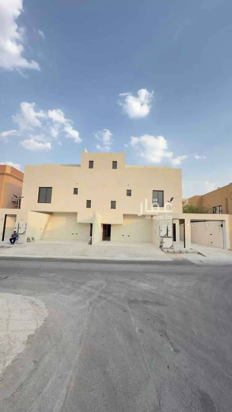 دور للبيع في شارع عيسى بن مخلوف, حي السويدي الغربي, مدينة الرياض, منطقة الرياض صورة 3