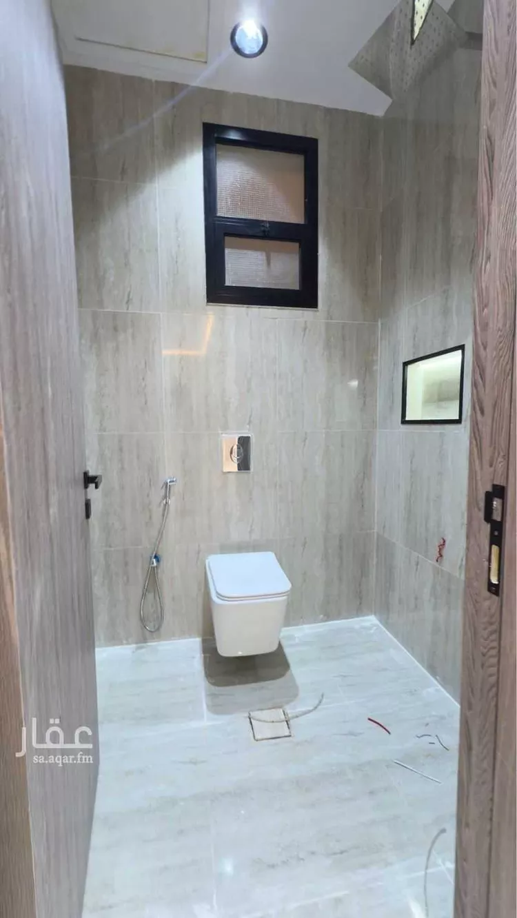 Floor for Sale in Riyadh Dirab 12