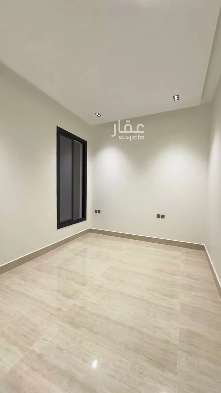 دور للبيع في شارع البتيراء, حي السويدي الغربي, مدينة الرياض, منطقة الرياض 15