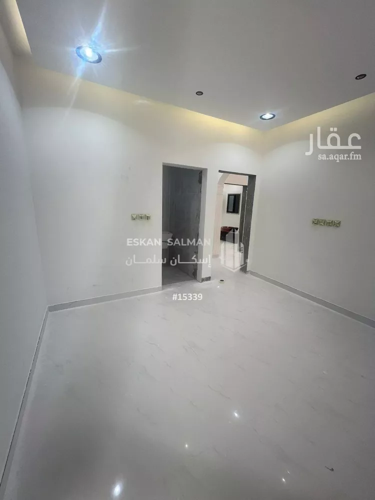 شقة للبيع في شارع نافع بن الحارث, حي أحد, مدينة الدمام, المنطقة الشرقية صورة 2