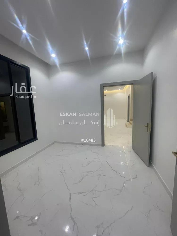 فيلا للبيع في شارع أبي العز الحبشي, حي المرجان, مدينة الرياض, منطقة الرياض صورة 3
