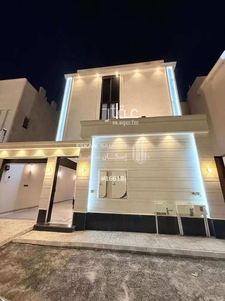 دور للبيع في شارع السحاب, حي الندوة, مدينة الرياض, منطقة الرياض صورة 2