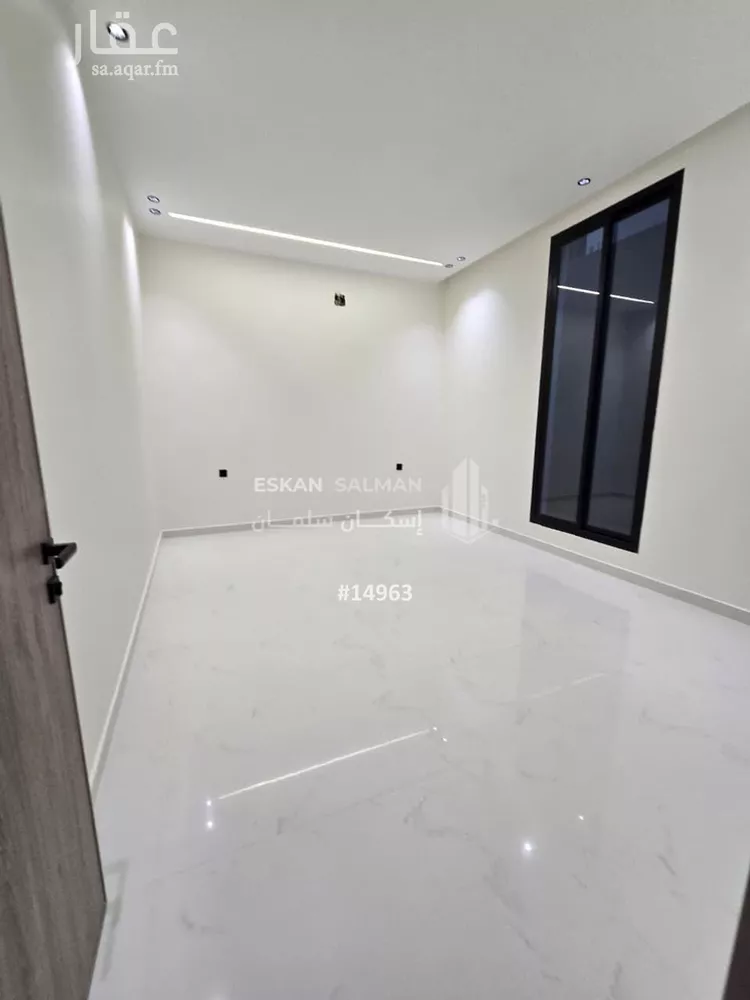 دور للبيع في شارع رقم 126, حي الجنادرية, مدينة الرياض, منطقة الرياض صورة 3
