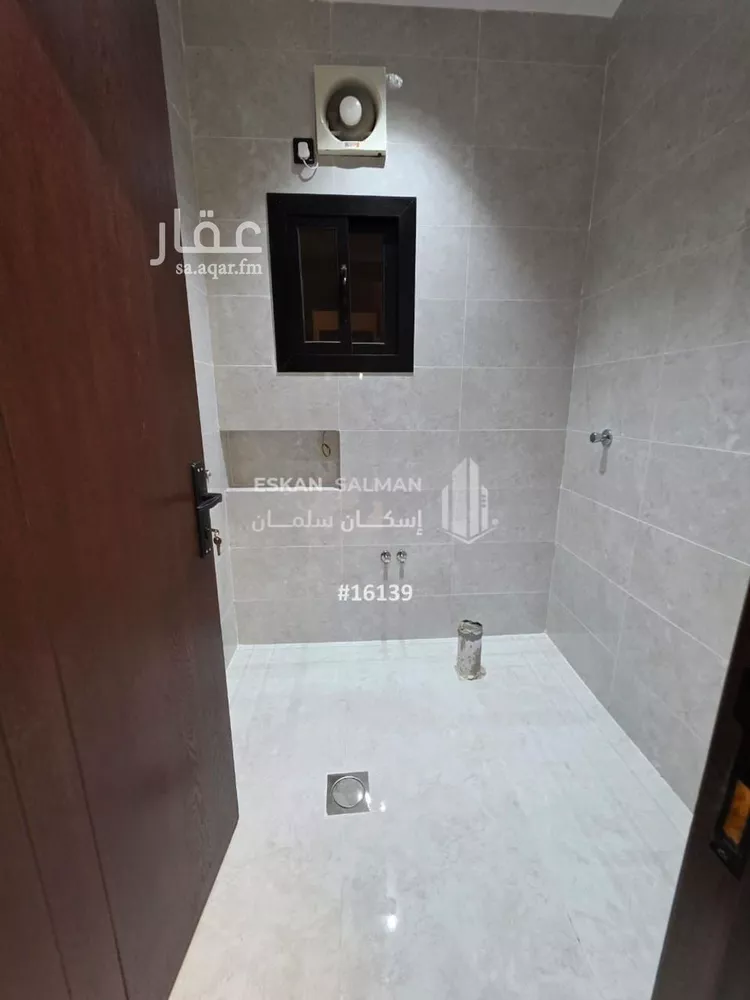 فيلا للبيع في شارع علي ابن الحسن الخزرجي, حي الرحمانية, مدينة جدة, منطقة مكة المكرمة صورة 3
