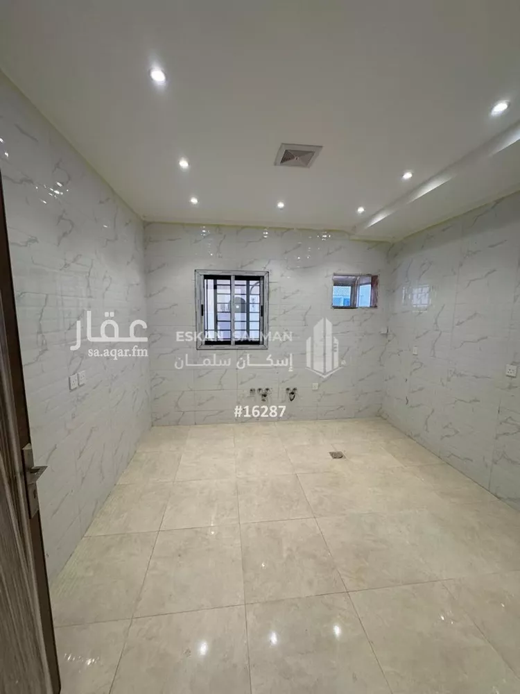 شقة للبيع في شارع أبو سعيد السيرافي, حي الرحاب 2, مدينة جازان, منطقة جازان صورة 3