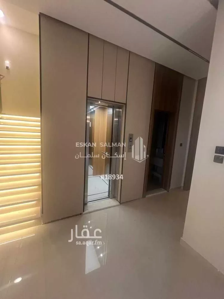 فيلا للبيع في شارع سعيد بن وقالاسدي, حي شوران, مدينة المدينة المنورة, منطقة المدينة المنورة صورة 4