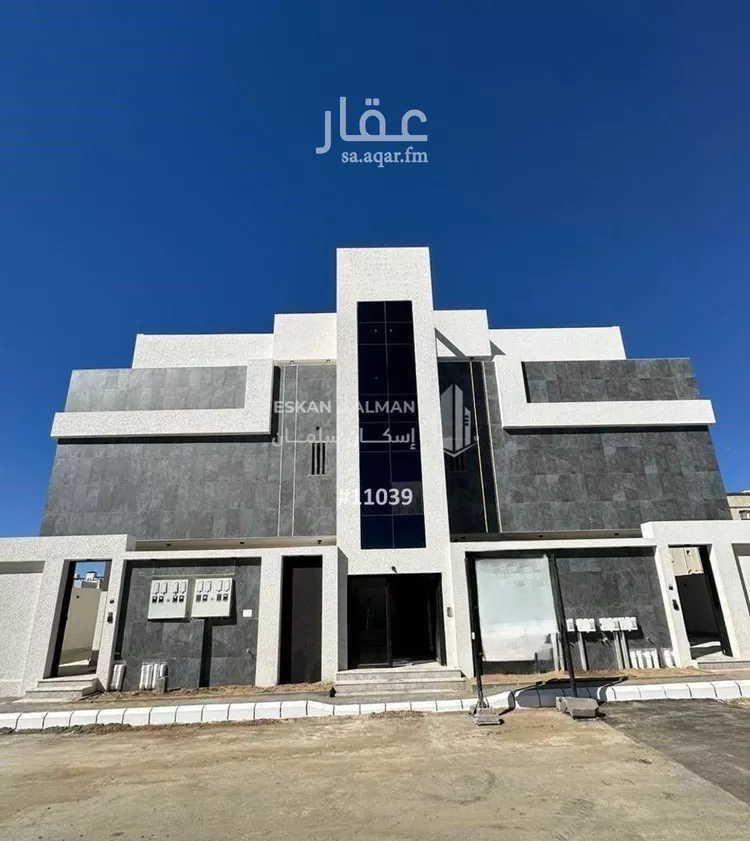 دور للبيع في شارع شارع قلعه صلاح الدين, حي البديع, مدينة ابها, منطقة عسير