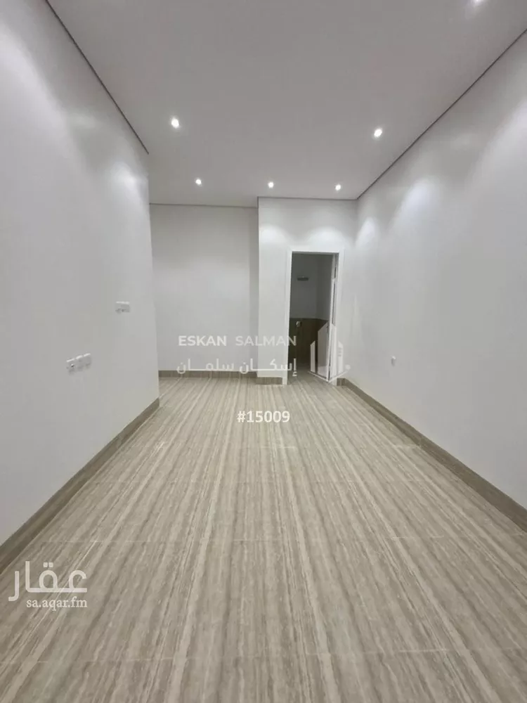 دور للبيع في شارع زينب بنت أبي سلمة, حي الرمال, مدينة الرياض, منطقة الرياض صورة 3