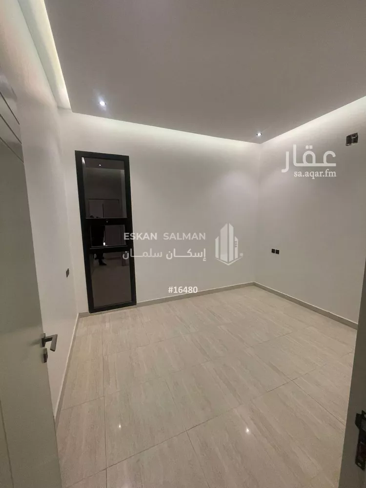 فيلا للبيع في شارع عمر الصفار, حي المرجان, مدينة الرياض, منطقة الرياض صورة 5