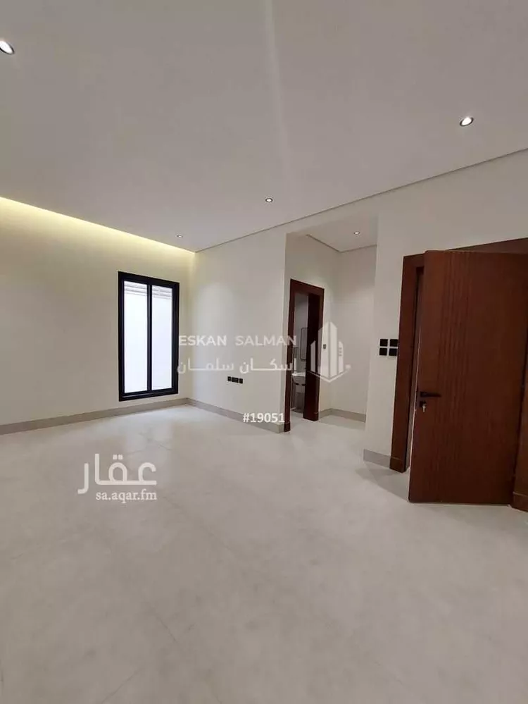 دور للبيع في شارع محمد بن أبي اليمن الطبري, حي المعيزيلة, مدينة الرياض, منطقة الرياض صورة 3
