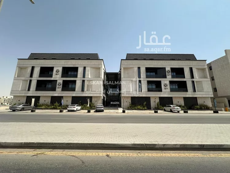 شقة للبيع في شارع أبي محمد عبدالعزيز الفاسي, حي الرمال, مدينة الرياض, منطقة الرياض