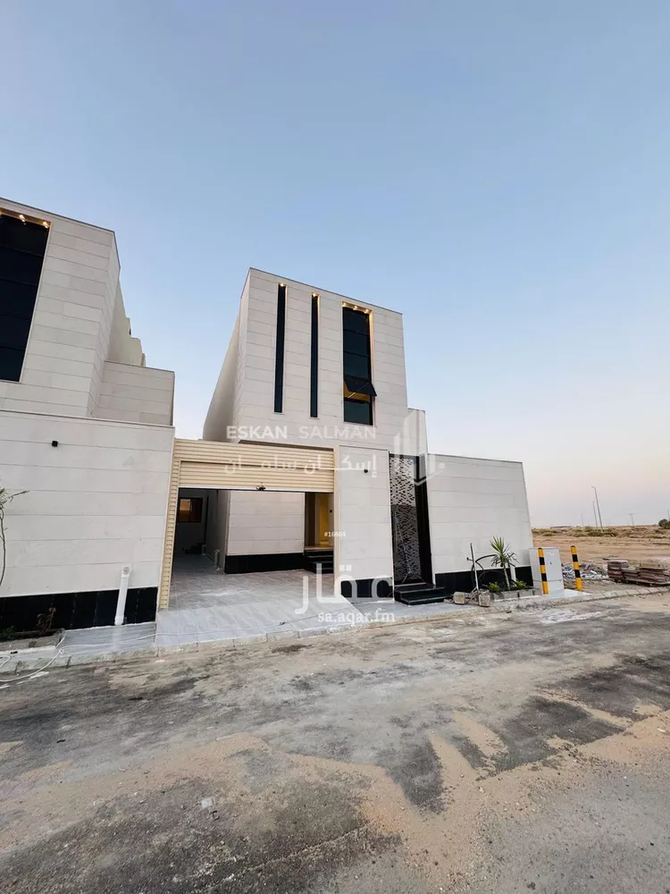 فيلا للبيع في شارع القيرواني, حي العرفاء الغربية, مدينة الطائف, منطقة مكة المكرمة