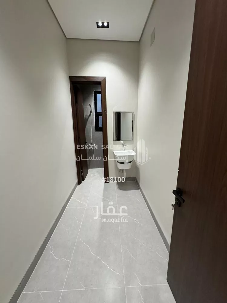 دور للبيع في شارع جبل اجا, حي إشبيلية, مدينة الرياض, منطقة الرياض صورة 2