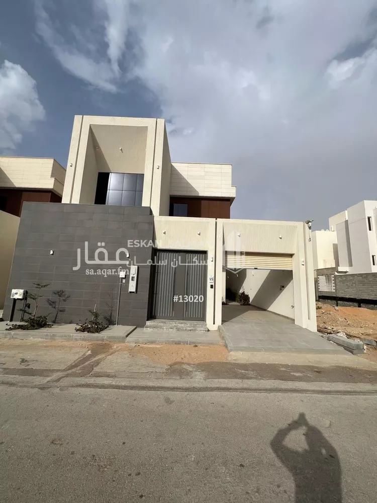 فيلا للبيع في شارع الزرقاء 12, حي الزرقاء, مدينة بريده, منطقة القصيم صورة 3