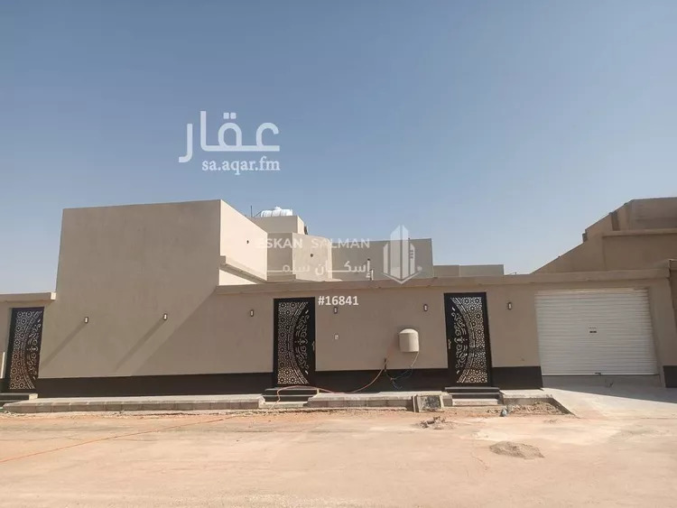 دور للبيع في شارع القادسية 7, حي القادسية, مدينة البدائع, منطقة القصيم صورة 5