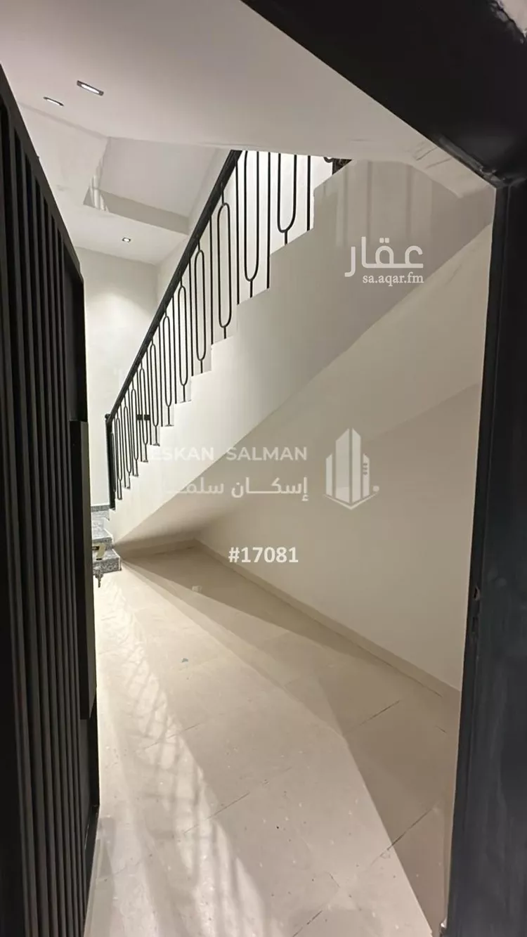 دور للبيع في شارع التوحيدي, حي البرية, مدينة الرياض, منطقة الرياض صورة 4