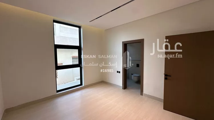 فيلا للبيع في شارع ابن يعقوب الجميل, حي الملز, مدينة الرياض, منطقة الرياض صورة 2