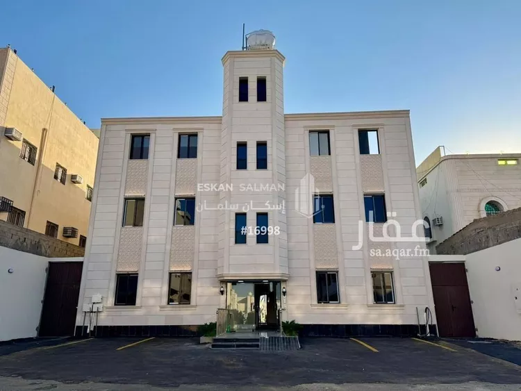 شقة للبيع في شارع جعفر ابن زهير, حي الحلقة الشرقية, مدينة الطائف, منطقة مكة المكرمة