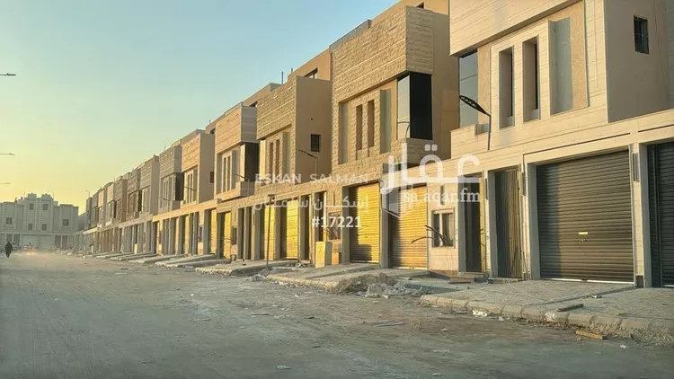فيلا للبيع في شارع أبي محمد عبدالعزيز الفاسي, حي طويق, مدينة الرياض, منطقة الرياض