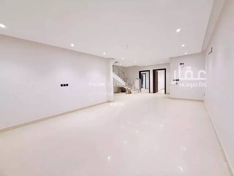 فيلا للبيع في شارع نعيم بن هند, حي الفرسان, مدينة الدمام, المنطقة الشرقية صورة 2