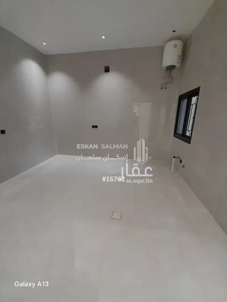 فيلا للبيع في شارع عمر ابن حبيب, حي الجنادرية, مدينة الرياض, منطقة الرياض صورة 3