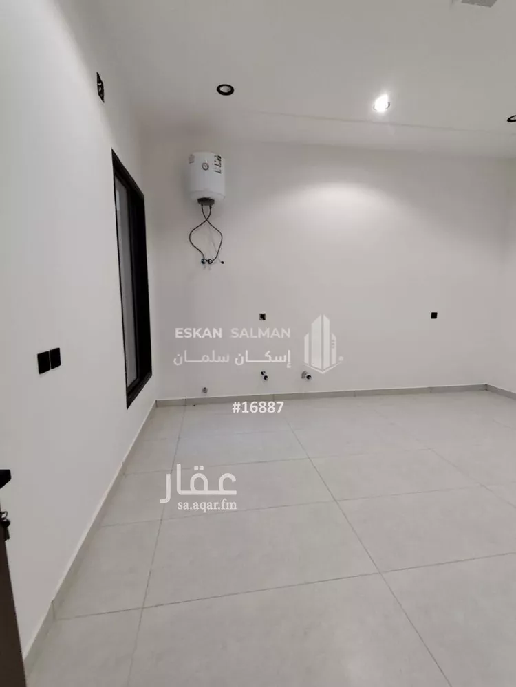 دور للبيع في شارع حميد الطويل, حي عكاظ, مدينة الرياض, منطقة الرياض صورة 4