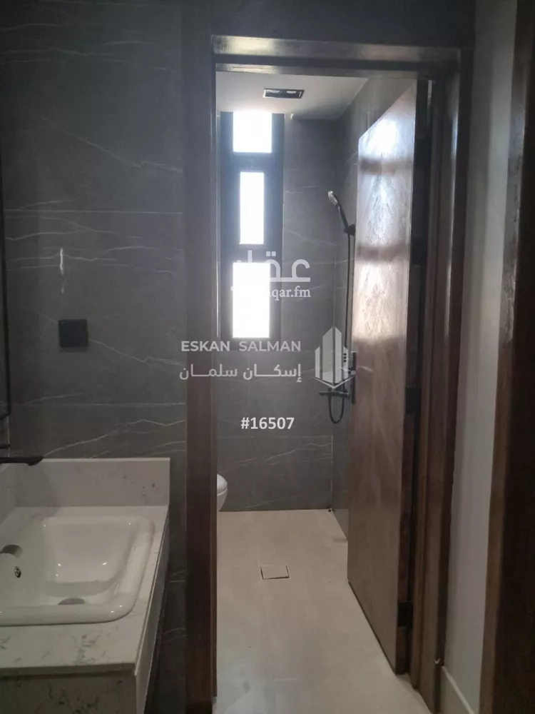 دور للبيع في شارع عبدالرحمن بن خضير, مدينة الرياض, منطقة الرياض صورة 5